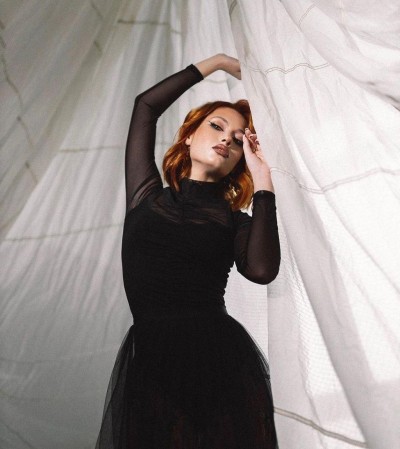 Элла, Г. Северская